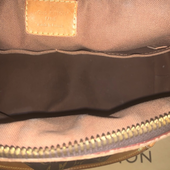 Louis Vuitton bag - Picture 3 of 4